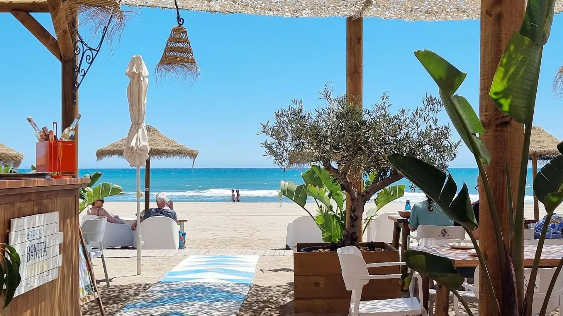 Tinoko Apartament In La Carihuela Beach Torremolinos