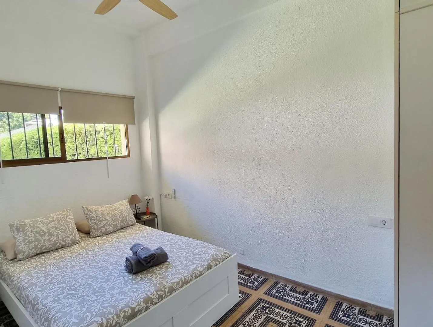 Tinoko Apartament In La Carihuela Beach Torremolinos Apartment