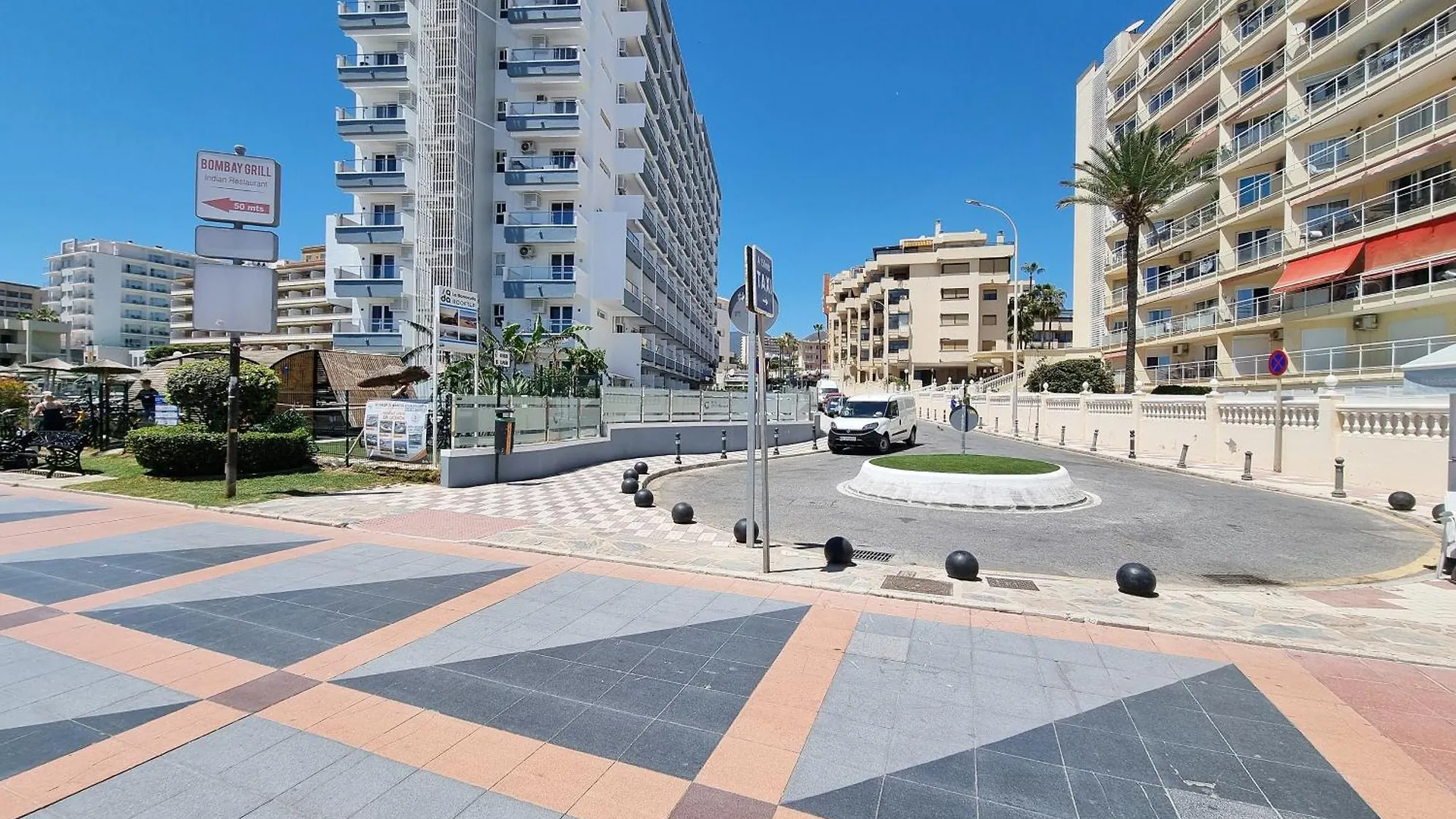 Tinoko Apartament In La Carihuela Beach Torremolinos España